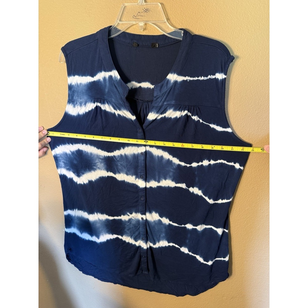 MAX JEANS women's XL Navy Blue White Tie Dye Sleeveless Button Front Blouse - Picture 7 of 7